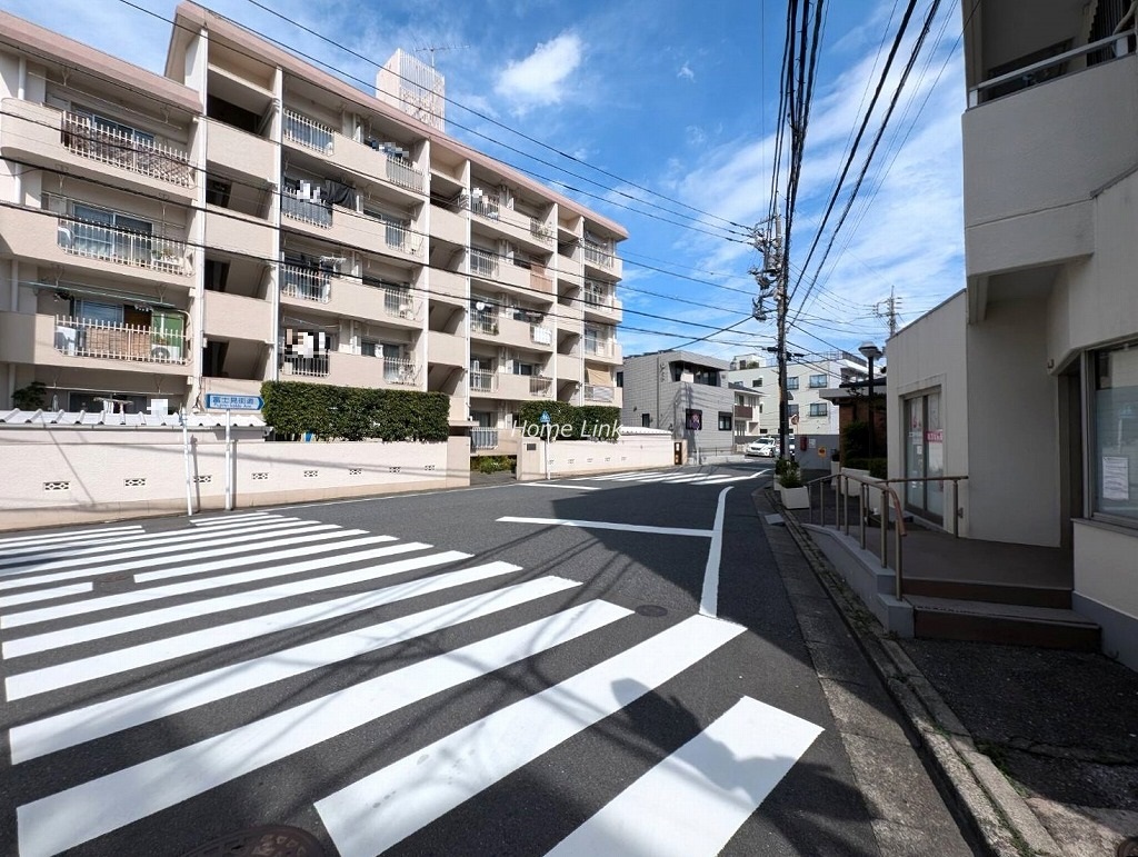 シンメイ上板橋マンション　北西側 前面道路